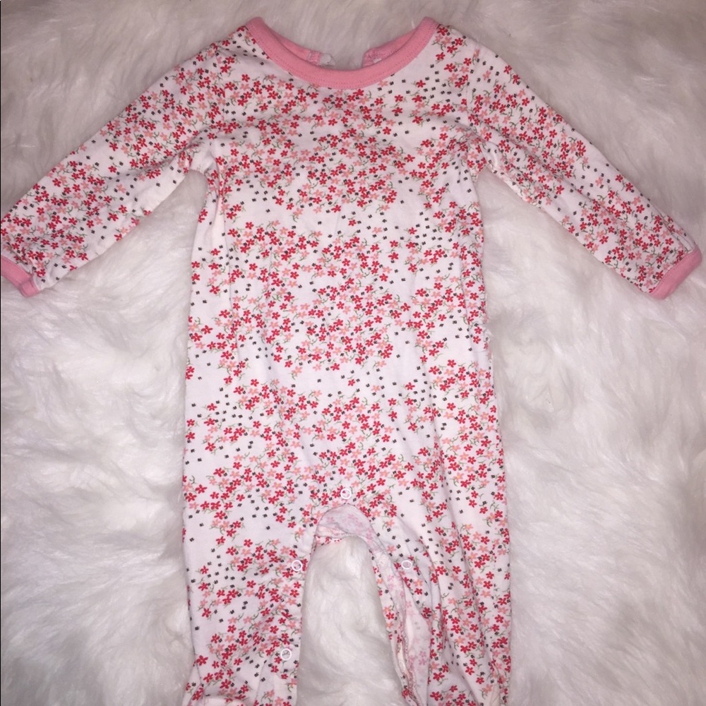 Baby girl, long sleeve outfit.